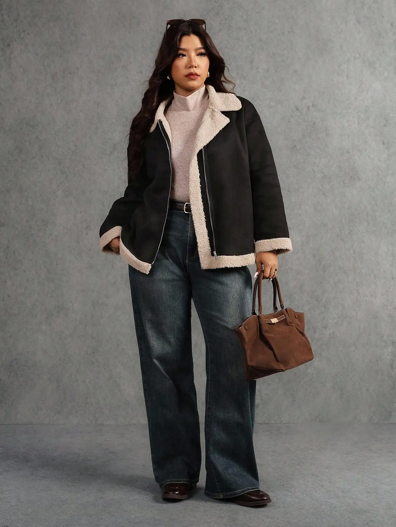 Женская куртка в мотоциклетном стиле с флисовой подкладкой больших размеров, черная
Женская куртка в мотоциклетном стиле с флисовой подкладкой больших размеров, черная