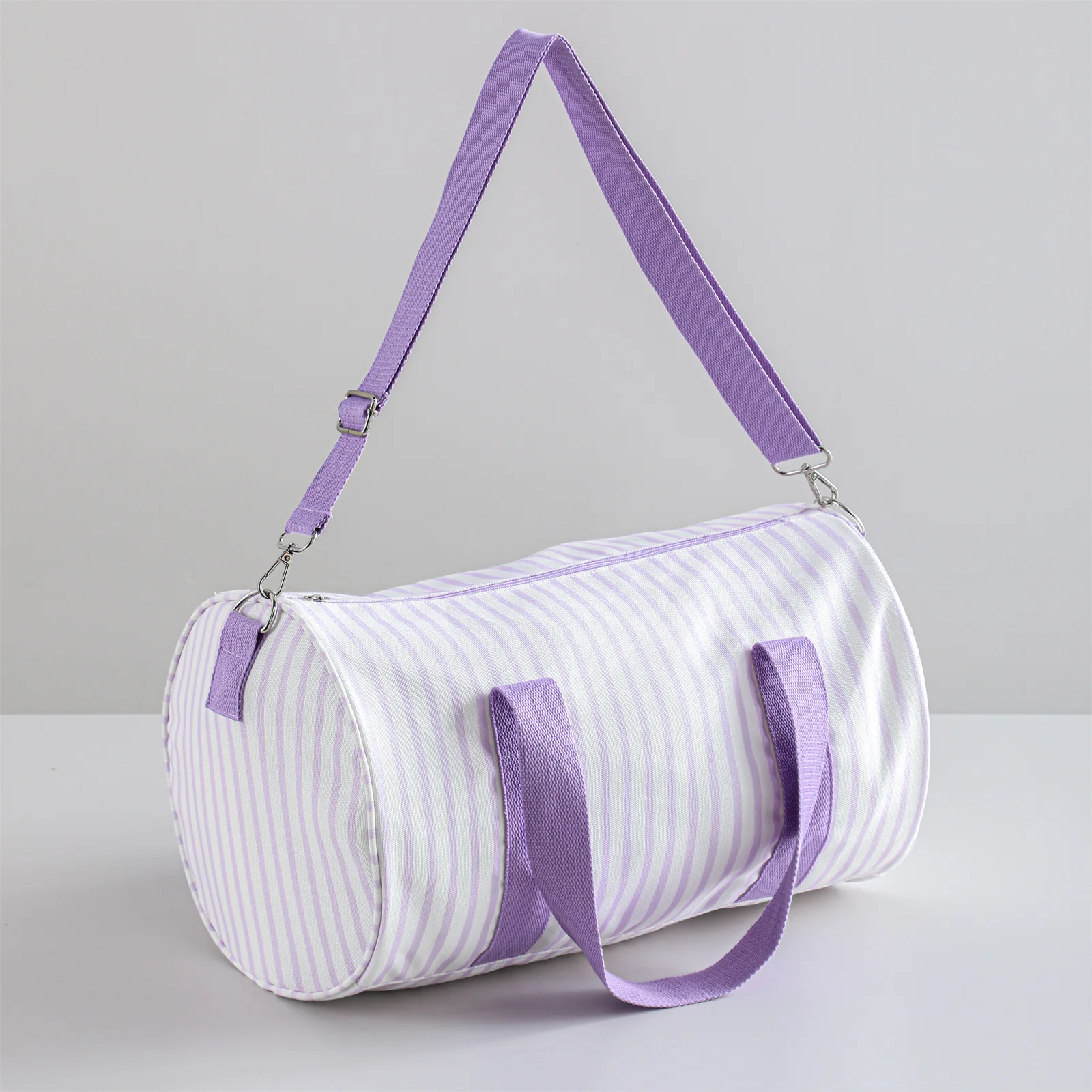 Striped Duffle Bag Women Canvas Travel Overnight Bag With Detachable Adjusted Strap Weekender Bag Vacation
Striped Duffle Bag Women Canvas Travel Overnight Bag With Detachable Adjusted Strap Weekender Bag Vacation