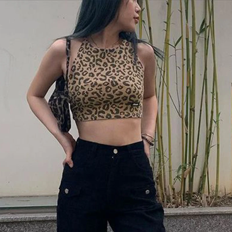 Leopard Pattern Women Tank Tops Backless Sexy Rave Outfits Sleeveless Cross Lace Up Bralette Crop Top Summer Streetwear
Leopard Pattern Women Tank Tops Backless Sexy Rave Outfits Sleeveless Cross Lace Up Bralette Crop Top Summer Streetwear