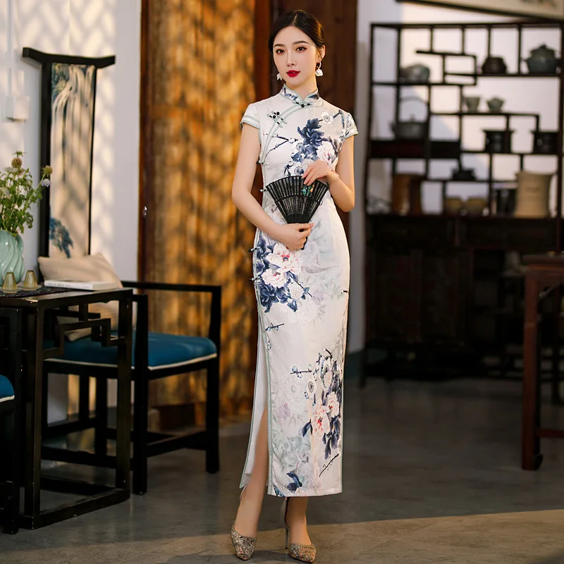 Spring Summer New Women Short Sleeve Qipao Print Lady Chinese Traditional Party Dress Female Long Fork Sexy Cheongsam
Spring Summer New Women Short Sleeve Qipao Print Lady Chinese Traditional Party Dress Female Long Fork Sexy Cheongsam