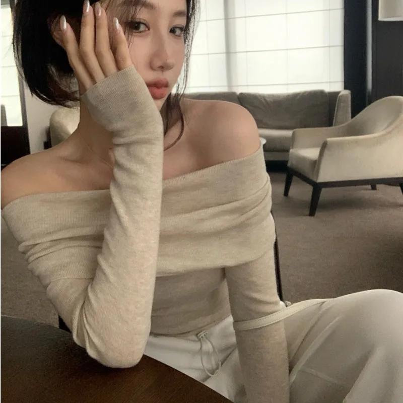 2024 Autumn for Women Crop Tops Vintage Korean Retro High Street Off Shoulder Sweater Knit Pullover Tops
2024 Autumn for Women Crop Tops Vintage Korean Retro High Street Off Shoulder Sweater Knit Pullover Tops
