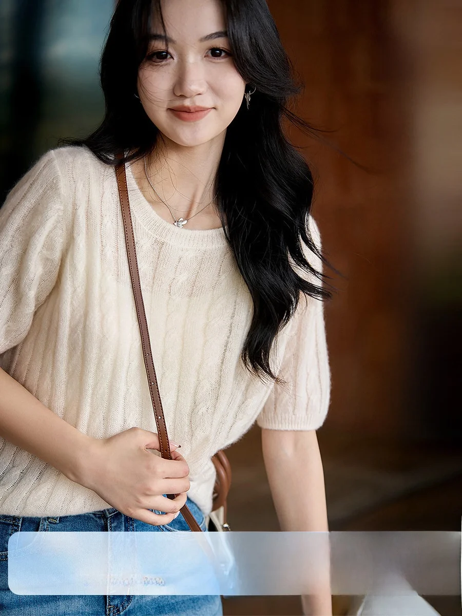 Cloud Shirt T-Shirt Knitted Short Sleeve Cashmere Gentlewoman's Casual Wear round Neck Pullover Soft Breathable Regular Fit
Cloud Shirt T-Shirt Knitted Short Sleeve Cashmere Gentlewoman's Casual Wear round Neck Pullover Soft Breathable Regular Fit