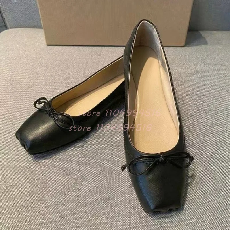 Black Bow-Knot Ballet Flats Women Square Toe Shallow Comfort Slip-On Lady Fashion Loafers 2025 Patent Leather Casual Mules Shoes 
Black Bow-Knot Ballet Flats Women Square Toe Shallow Comfort Slip-On Lady Fashion Loafers 2025 Patent Leather Casual Mules Shoes