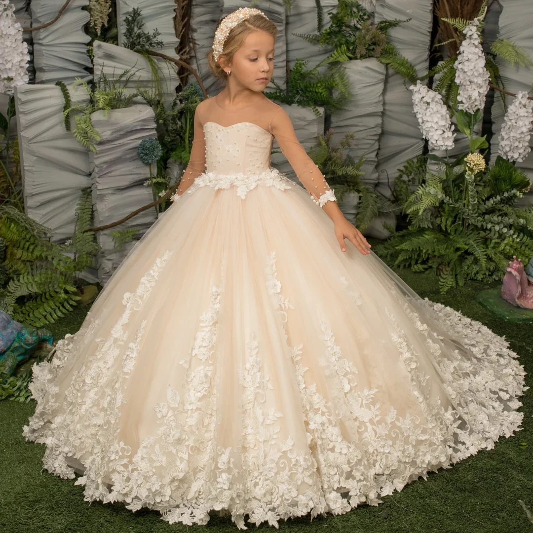 Luxury Lace Appliques Princess Ball Gown With Train For Girls Flower Girl Wedding Dress Birthday Party Dress Piano Performance F 
Luxury Lace Appliques Princess Ball Gown With Train For Girls Flower Girl Wedding Dress Birthday Party Dress Piano Performance F