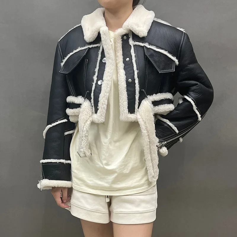 2023 Genuine Sheepskin Shearling Coats Women Real Leather Jacket Thick Warm Winter Stand Collar Crop Jacket NOB5893
2023 Genuine Sheepskin Shearling Coats Women Real Leather Jacket Thick Warm Winter Stand Collar Crop Jacket NOB5893