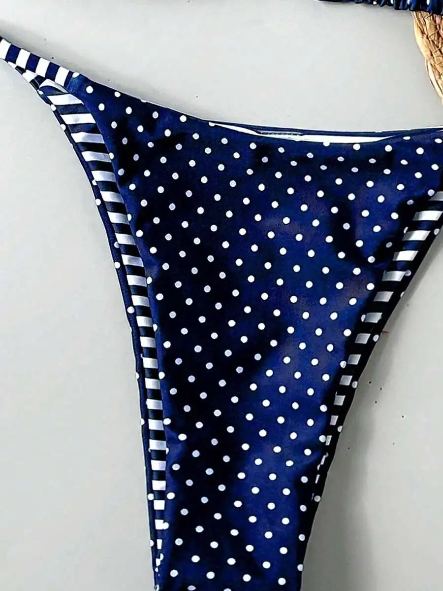 Women Reversible Striped And Polka Dot Bikini Bottom For Beach Summer Vacation
Women Reversible Striped And Polka Dot Bikini Bottom For Beach Summer Vacation