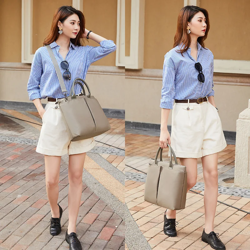 2025 New Ladies A4 File Handheld Briease Commute 4 Inch Laptop High-End Sense Multi-Segmentation Layer Busin Bag
2025 New Ladies A4 File Handheld Briease Commute 4 Inch Laptop High-End Sense Multi-Segmentation Layer Busin Bag