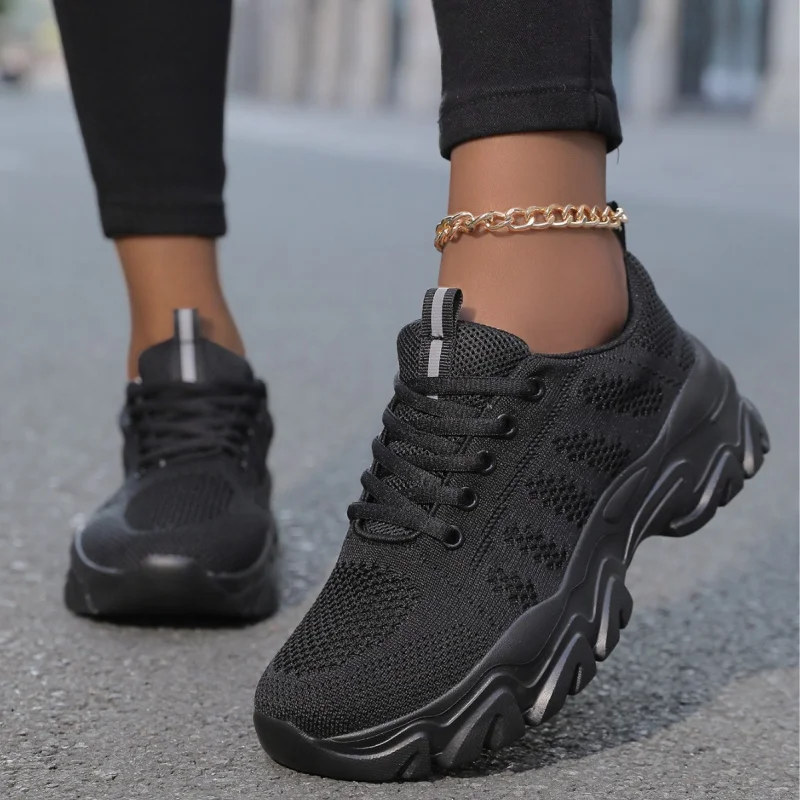 2026 Women's Casual Shoes Summer New Fashionable Versatile Sports Shoes Breathable Mesh Lightweight Running Shoes
2026 Women's Casual Shoes Summer New Fashionable Versatile Sports Shoes Breathable Mesh Lightweight Running Shoes