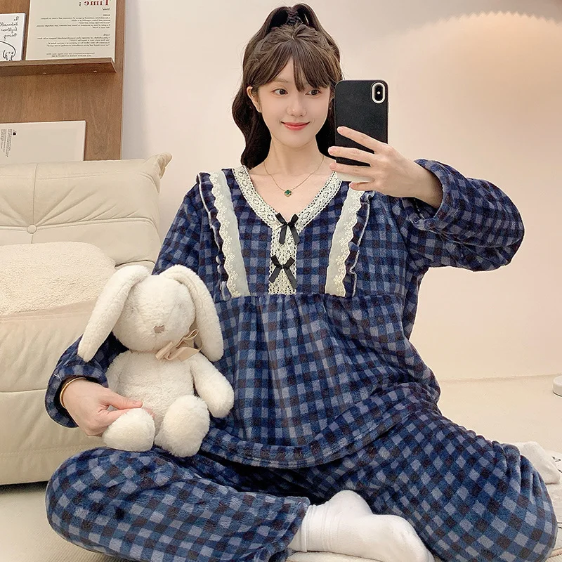M-5XL Plus Size Flannel Pajamas Set Women's Winter Korean Version Loose Loungewear Soft Coral Fleece Warm Home Clothes Outerwear
M-5XL Plus Size Flannel Pajamas Set Women's Winter Korean Version Loose Loungewear Soft Coral Fleece Warm Home Clothes Outerwear