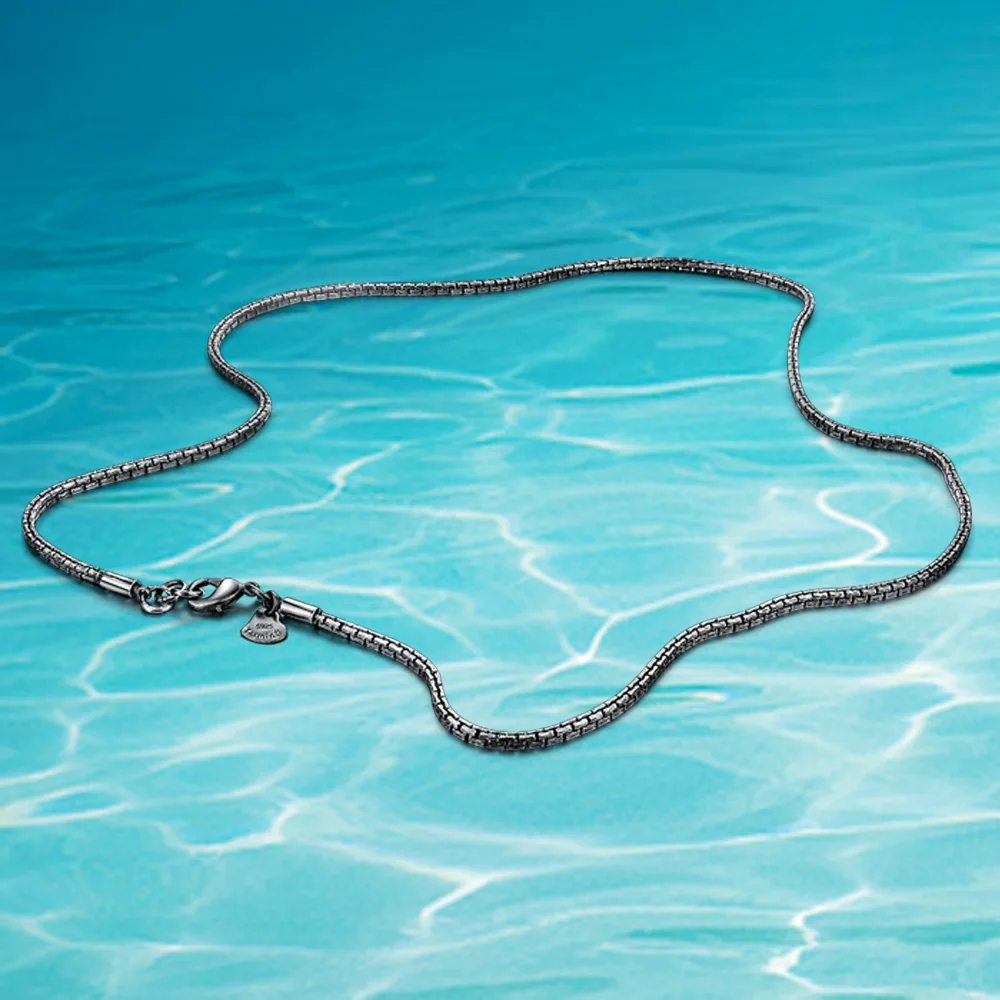 925 Thai Silver Men's Necklace.Wide 2.5MM Box Chain Fashion Pendants Men Chain Accessories.Gift Hanging Neck Cool Dazzle
925 Thai Silver Men's Necklace.Wide 2.5MM Box Chain Fashion Pendants Men Chain Accessories.Gift Hanging Neck Cool Dazzle