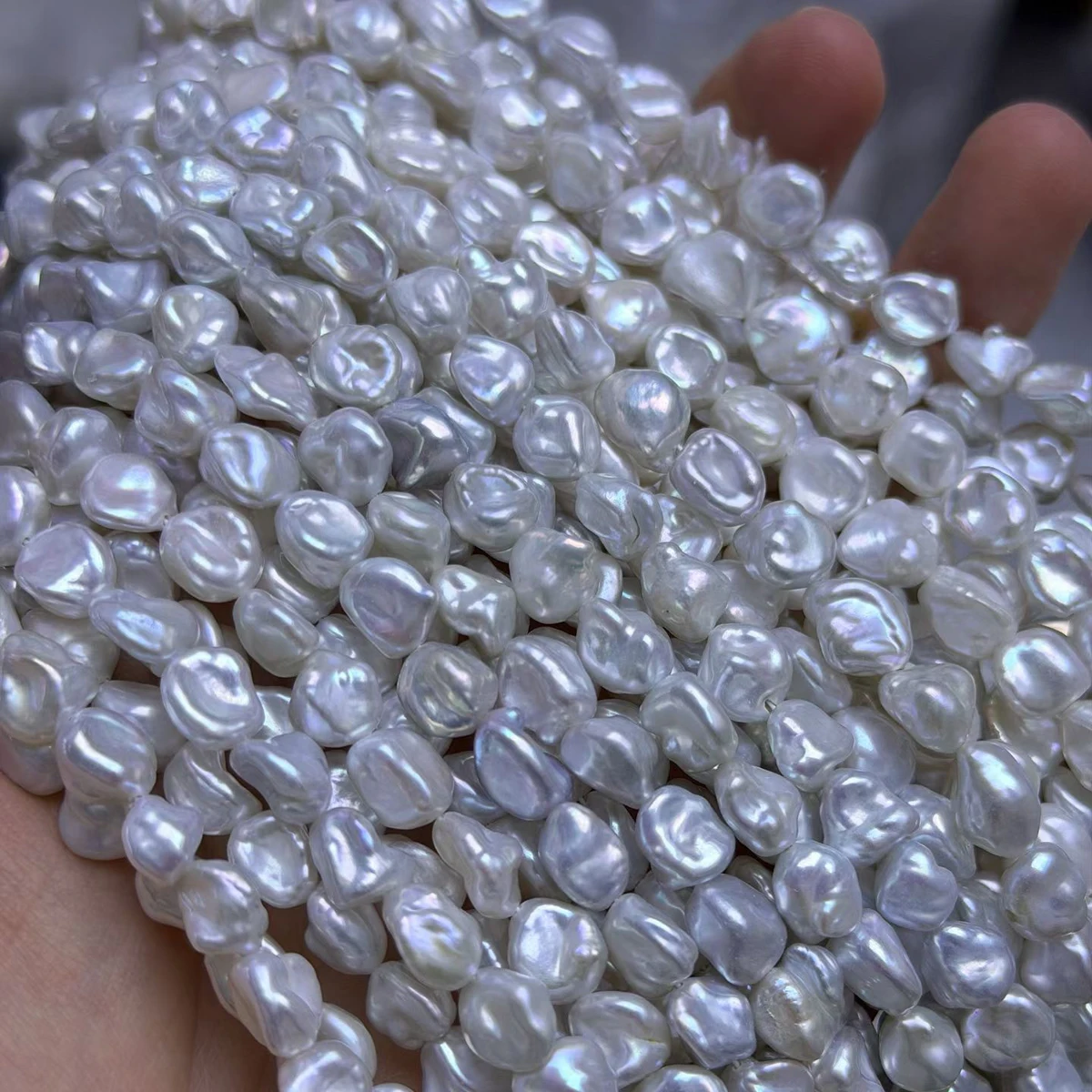 Natural Freshwater Baroque Pearl Loose Beads 6-7mm Irregular Spacer for Women DIY Jewelry Making - Suitable for Necklace Bracele
Natural Freshwater Baroque Pearl Loose Beads 6-7mm Irregular Spacer for Women DIY Jewelry Making - Suitable for Necklace Bracele