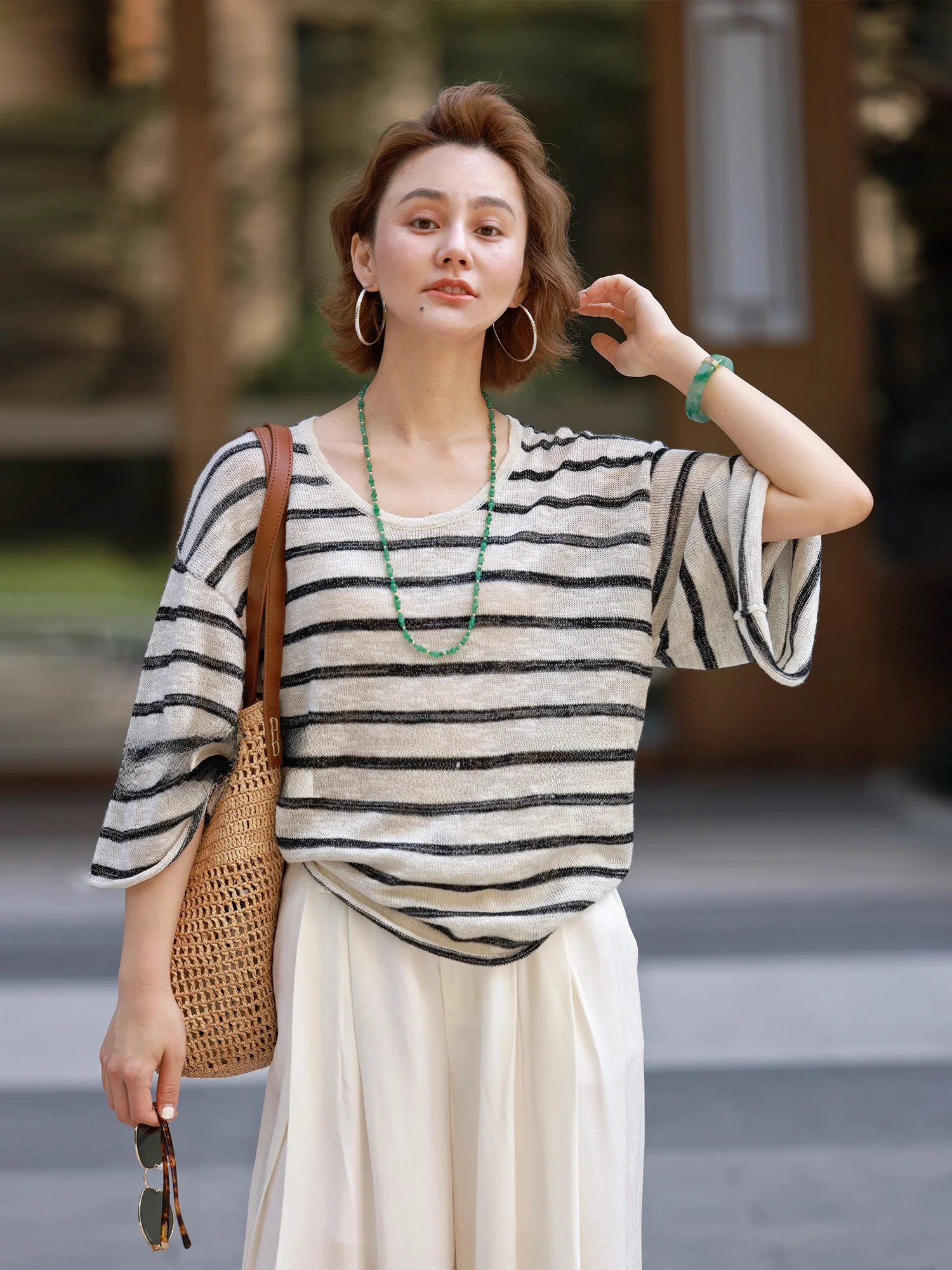 WinnieTang Bamboo Ray Yarn Ultra Fine Gold Tead Stripe Свободная вязаная легкая футболка для похудения ort Sve Women's Faion
WinnieTang Bamboo Ray Yarn Ultra Fine Gold Tead Stripe Свободная вязаная легкая футболка для похудения ort Sve Women's Faion