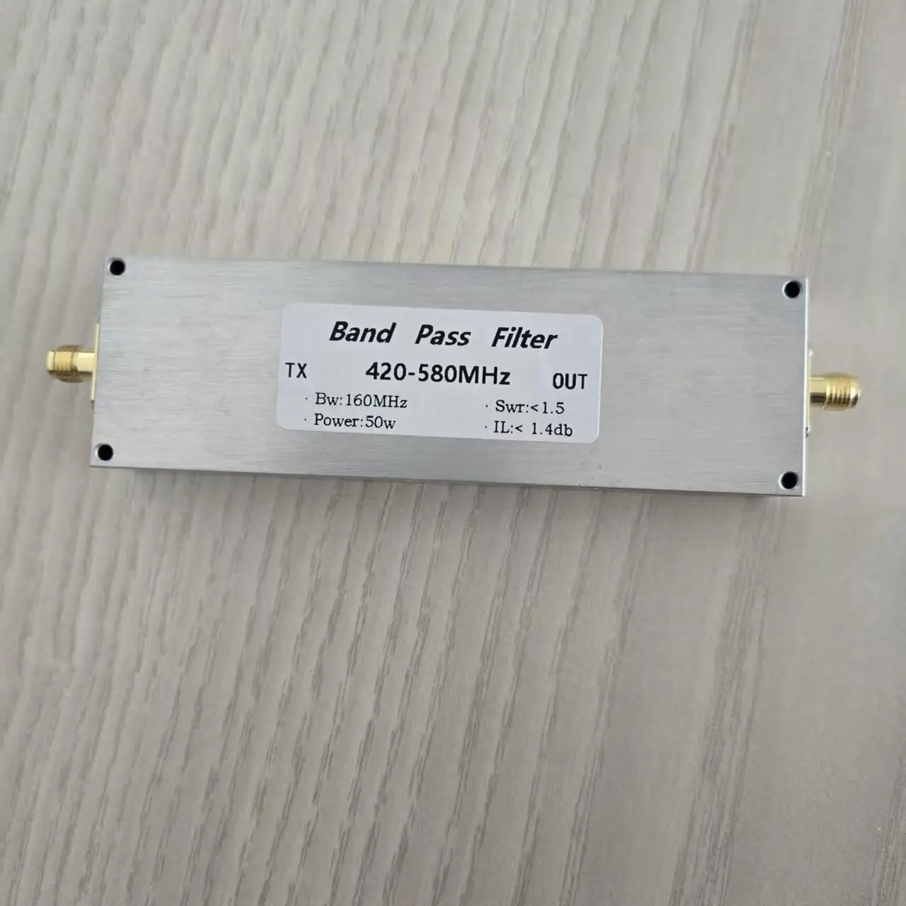 420-580MHz Bandpass Filter 50w SMA Mother Seat Anti-interference Filtering and Removing Harmonics
420-580MHz Bandpass Filter 50w SMA Mother Seat Anti-interference Filtering and Removing Harmonics
