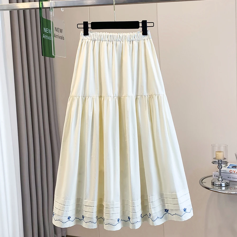 Elegant Ivory Blue Flower Embroidery Pleated Skirt Elastic Waist Midi Half Skirt Cotton Satin Commute Style Women's Loose Fit
Elegant Ivory Blue Flower Embroidery Pleated Skirt Elastic Waist Midi Half Skirt Cotton Satin Commute Style Women's Loose Fit