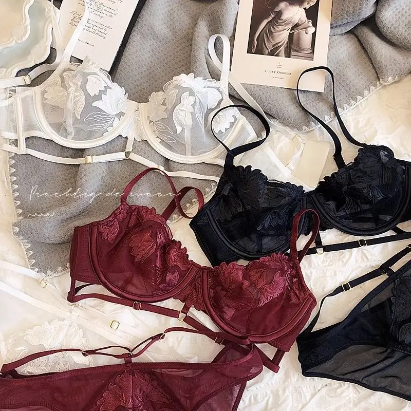 French embroidered mesh straps ultra-thin big breasts showing small soft steel rings gathering and tucking underwear suit sexy b
French embroidered mesh straps ultra-thin big breasts showing small soft steel rings gathering and tucking underwear suit sexy b