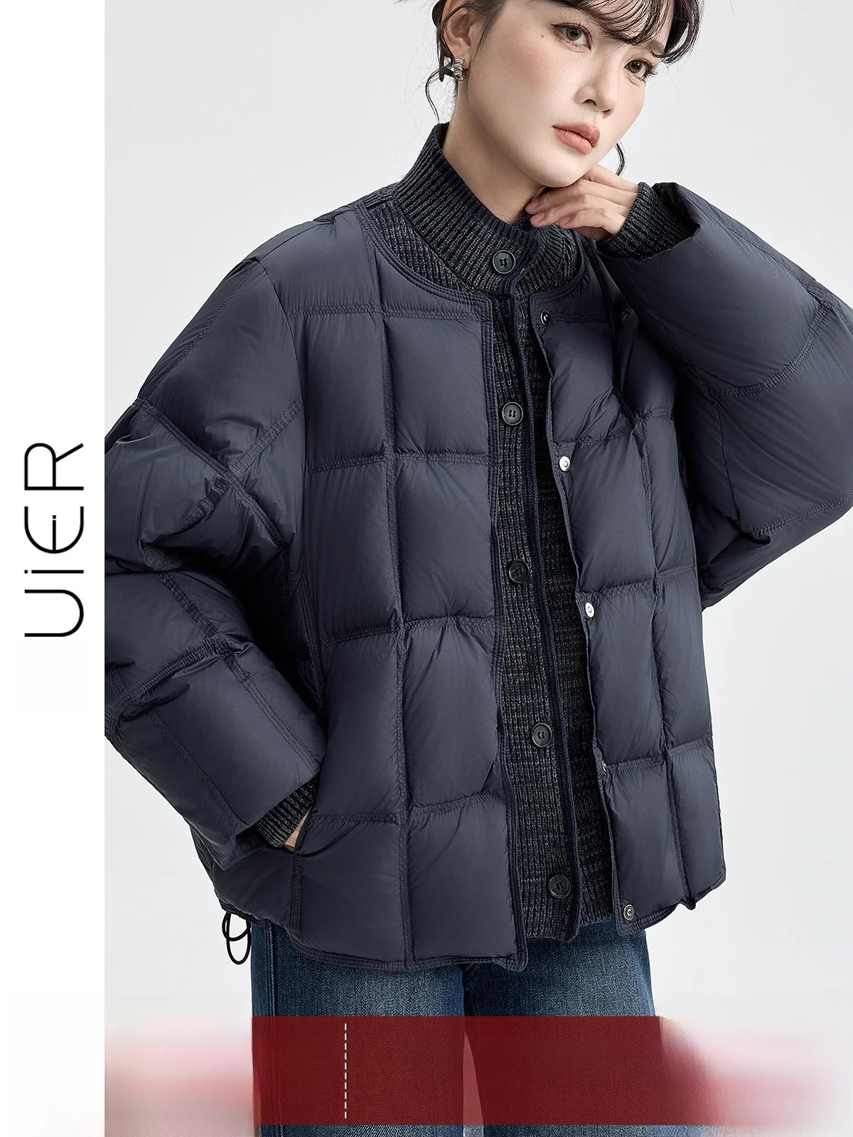 Guier Stand Collar Patchwork Women's down Jaet 2025 Winter New Knitted White Du Feather Warm Outerwear Casual Sle
Guier Stand Collar Patchwork Women's down Jaet 2025 Winter New Knitted White Du Feather Warm Outerwear Casual Sle