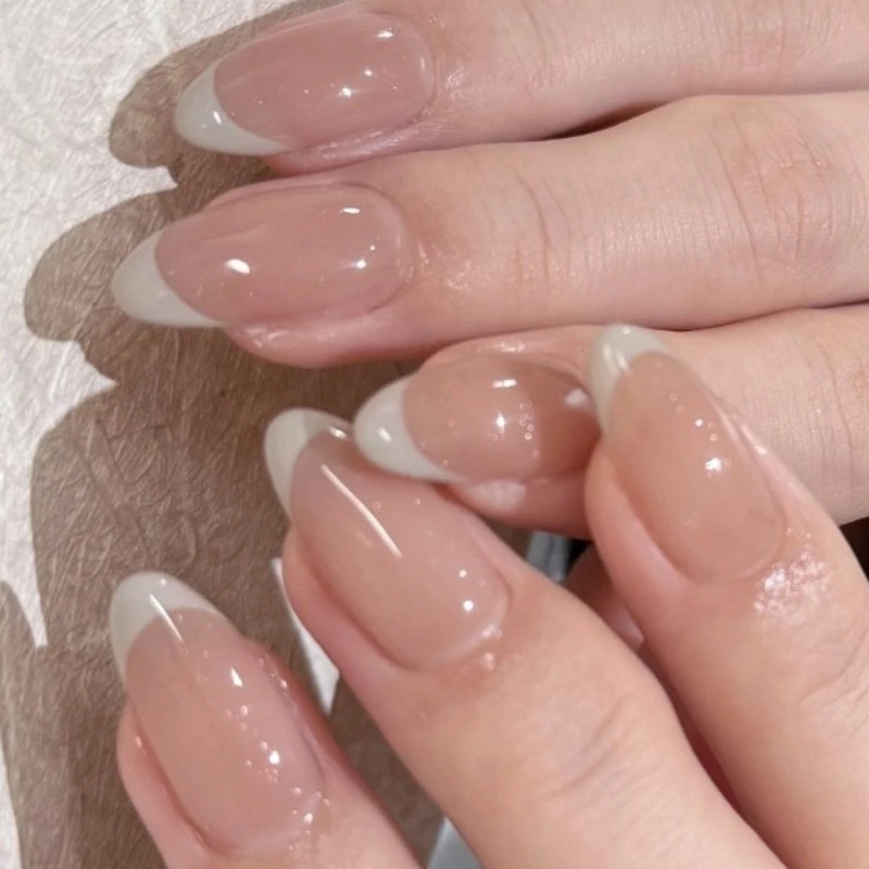 Stylish Nude White French Almond Nail Art Fashion Simple Wearable Fake Nails Detachable Finished False Nails Press on Nails
Stylish Nude White French Almond Nail Art Fashion Simple Wearable Fake Nails Detachable Finished False Nails Press on Nails