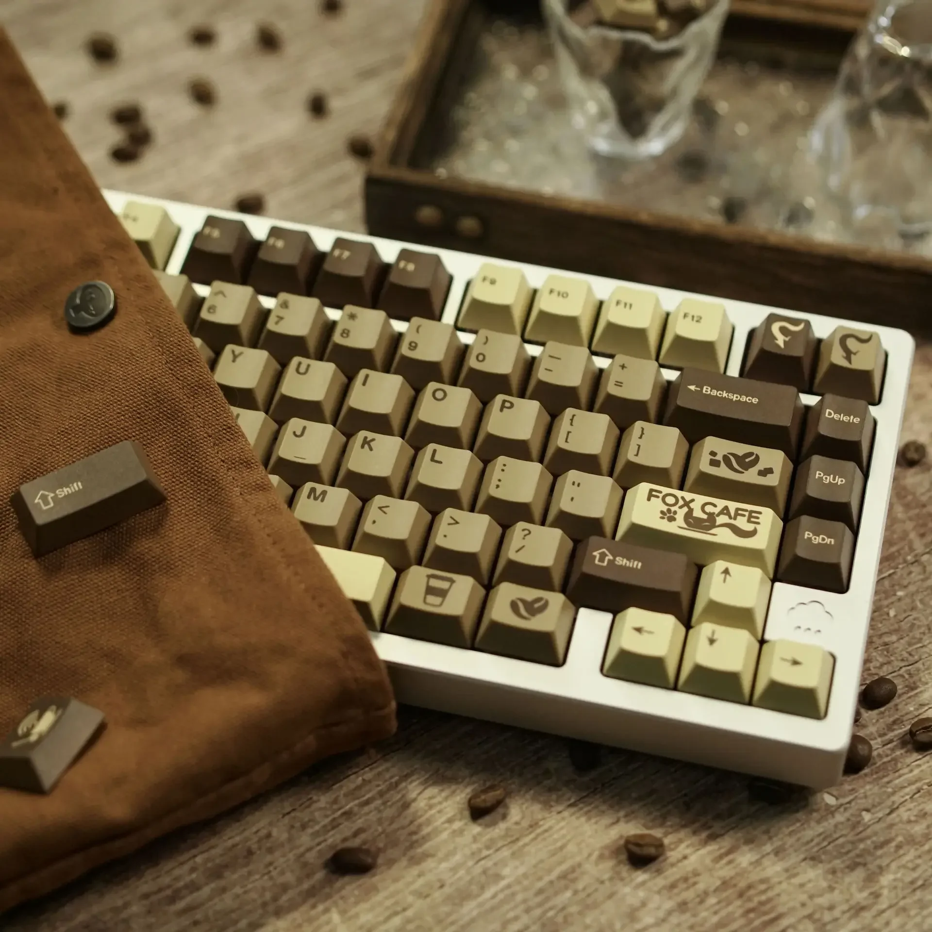 Coffee theme original factory height PBT sublimation mechanical keyboard keycap customization full set
Coffee theme original factory height PBT sublimation mechanical keyboard keycap customization full set