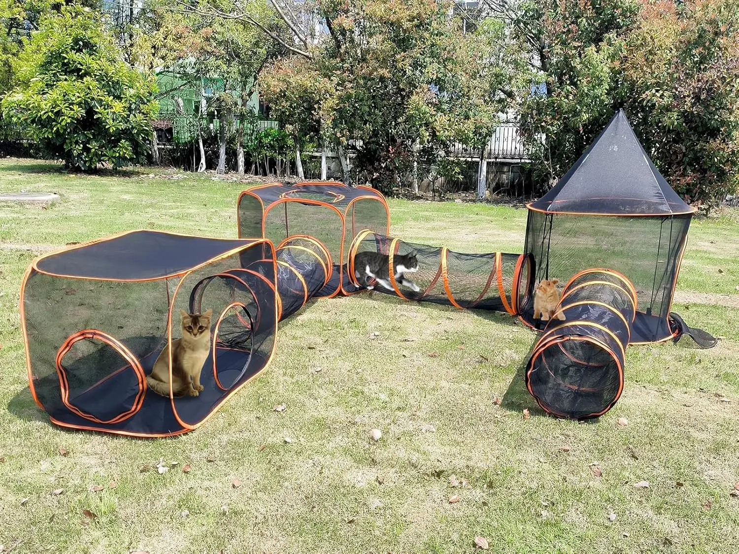6-in-1 Expandable Pet Play Tent with Tunnels and Carry Bag for Cats, Rabbits
6-in-1 Expandable Pet Play Tent with Tunnels and Carry Bag for Cats, Rabbits