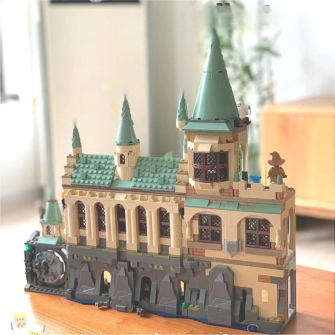 Moc Street View 1176PCS Chamber of Secrets Castle Model Building Block Model Kit Bricks Toys Christmas Birthday Gift
Moc Street View 1176PCS Chamber of Secrets Castle Model Building Block Model Kit Bricks Toys Christmas Birthday Gift