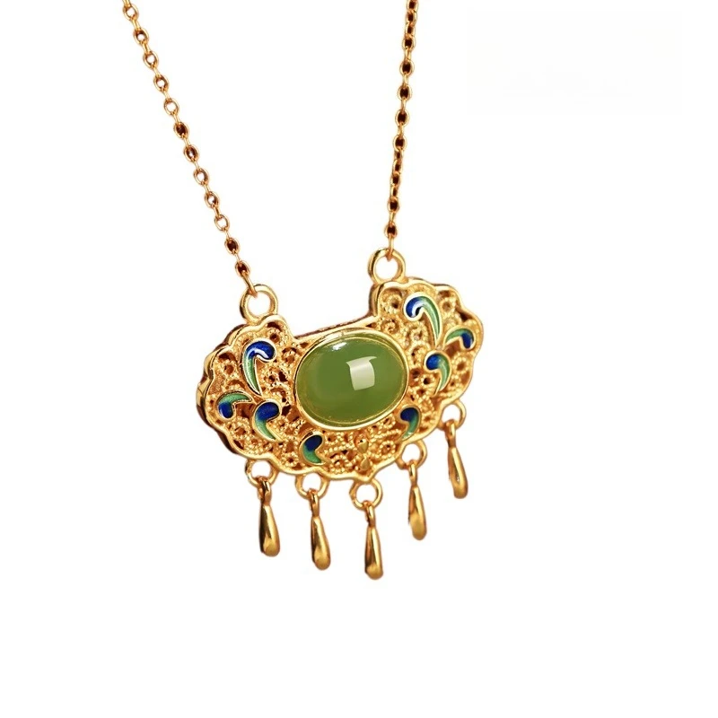 Natural Hetian Jade Sterling Silver Ancient Gold Necklace Female Xiangyun Ruyi Lock New Chinese Gold Bag Silver Set Chain
Natural Hetian Jade Sterling Silver Ancient Gold Necklace Female Xiangyun Ruyi Lock New Chinese Gold Bag Silver Set Chain