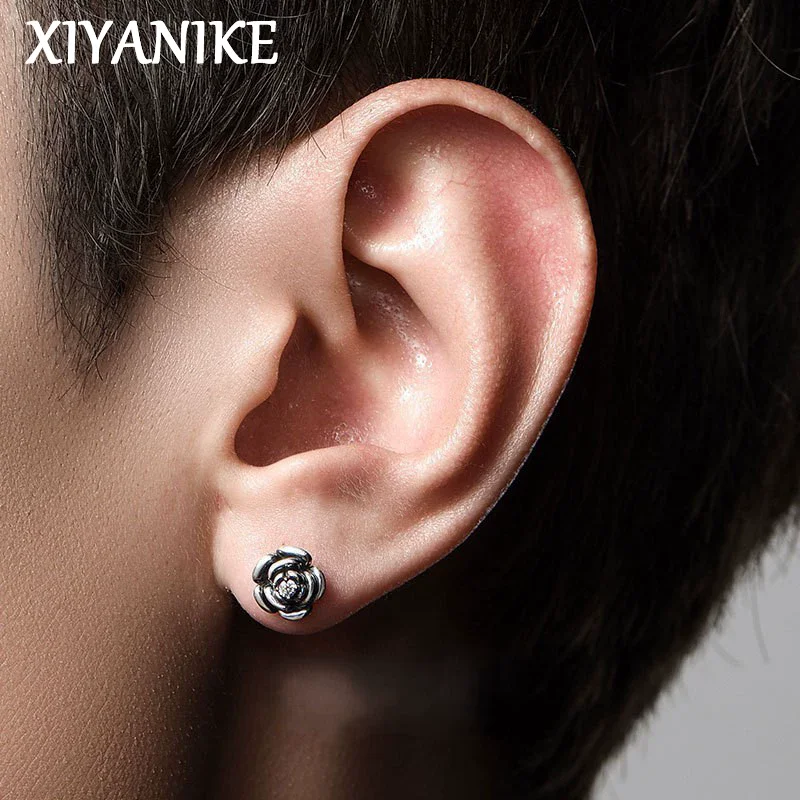 XIYANIKE Punk Rose Flower Zircon Ear Stud Piercing Earrings For Men Women Fashion New Jewelry Accessories Gift Party Rock
XIYANIKE Punk Rose Flower Zircon Ear Stud Piercing Earrings For Men Women Fashion New Jewelry Accessories Gift Party Rock