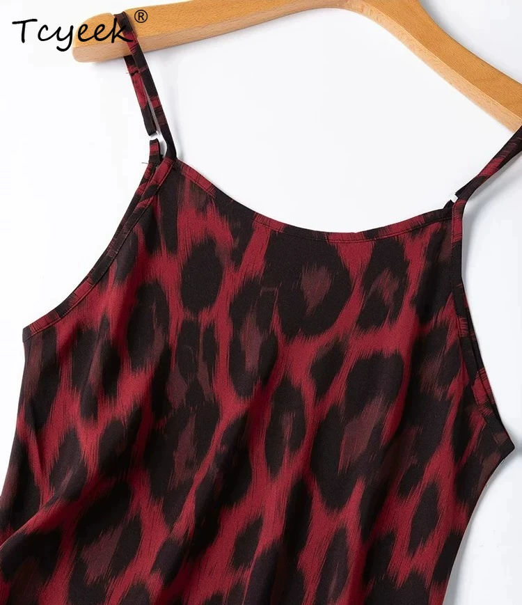 Tcyeek 100% Mulberry Silk Tank Top Women Summer 19MM Silk Camis Sexy Camisole Underwear Ladies Tops Slim Fit Топ Женский Летний
Tcyeek 100% Mulberry Silk Tank Top Women Summer 19MM Silk Camis Sexy Camisole Underwear Ladies Tops Slim Fit Топ Женский Летний