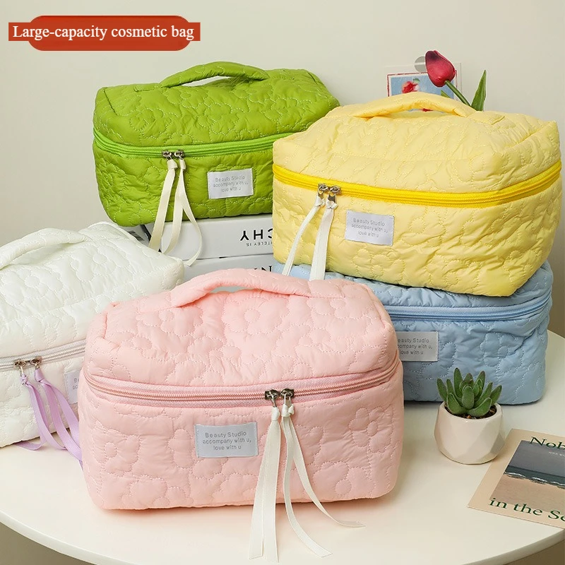 New Flower Pattern Women Makeup Bag Toiletries Cosmetic Zipper Organizer Bag Travel Wash Pouch Cosmetic Bag Female Candy Colors
New Flower Pattern Women Makeup Bag Toiletries Cosmetic Zipper Organizer Bag Travel Wash Pouch Cosmetic Bag Female Candy Colors