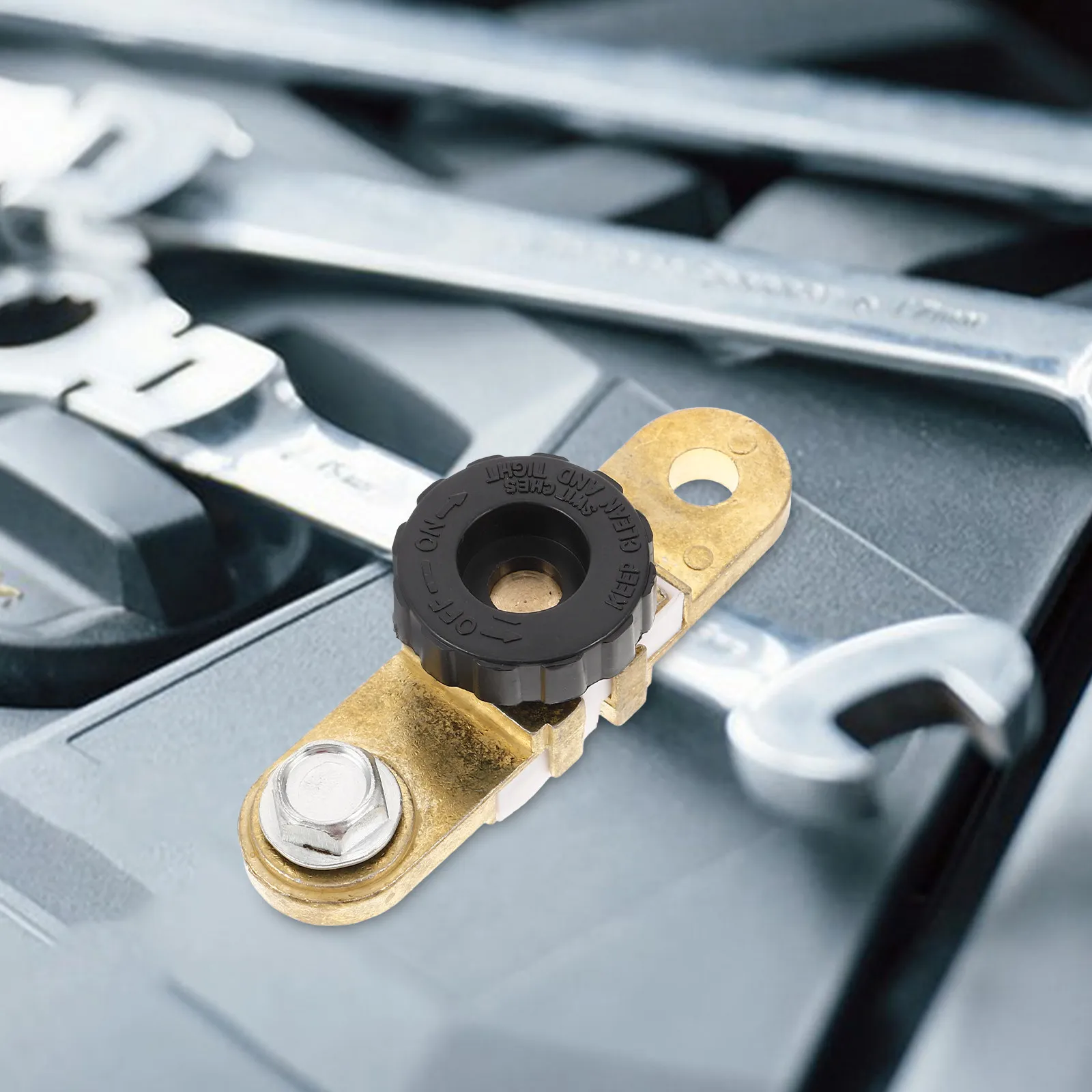 Multi-Function Battery Disconnect Truck Electrical System Protection Car Cut Off Switch Terminal Side Post Battery
Multi-Function Battery Disconnect Truck Electrical System Protection Car Cut Off Switch Terminal Side Post Battery