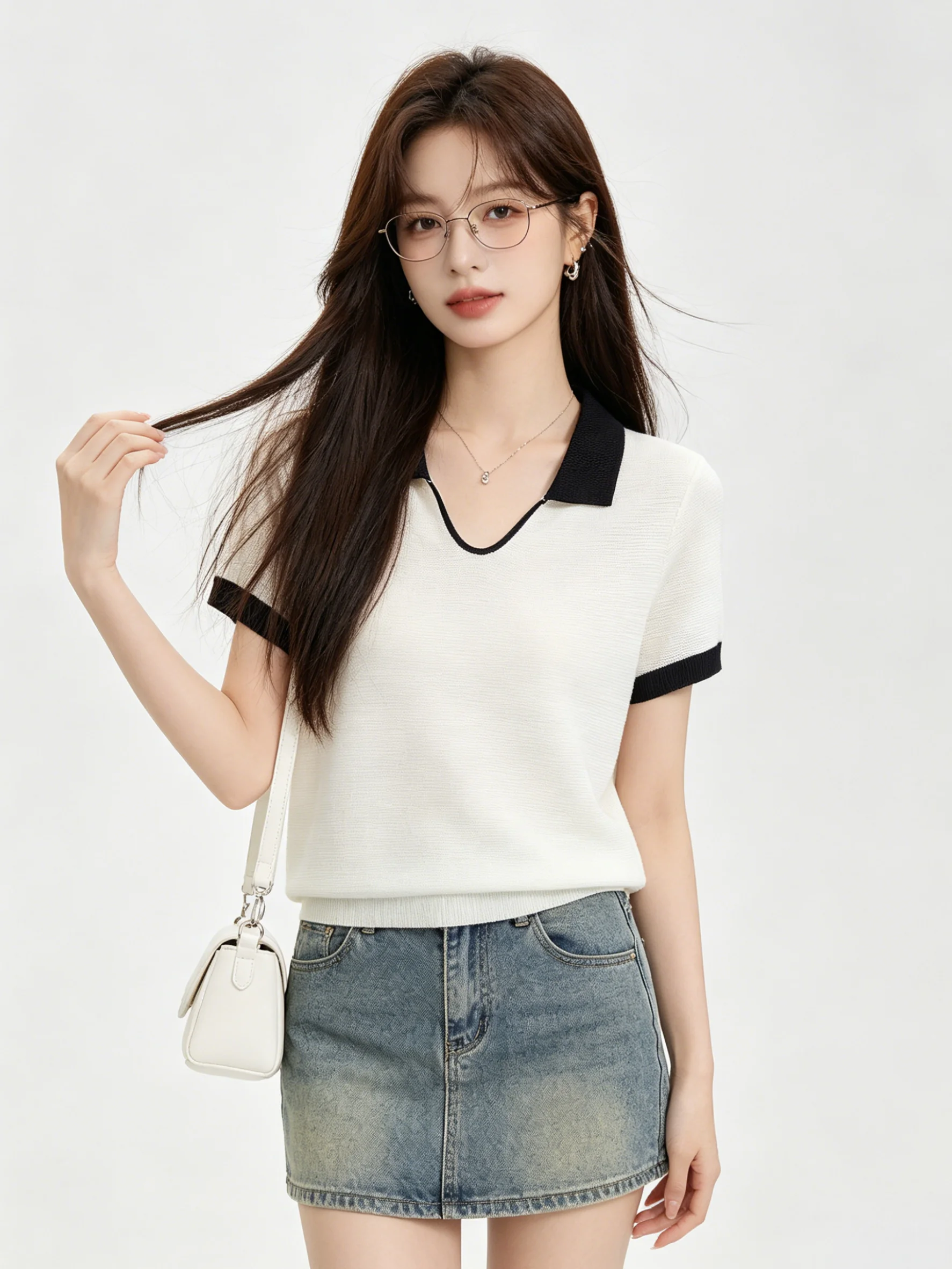 Korean Style Soft Simple Knitted Short Sleeve T-Shirt Loose Slimming Versatile Skin-friendly Summer Top U-neck Casual Wear
Korean Style Soft Simple Knitted Short Sleeve T-Shirt Loose Slimming Versatile Skin-friendly Summer Top U-neck Casual Wear