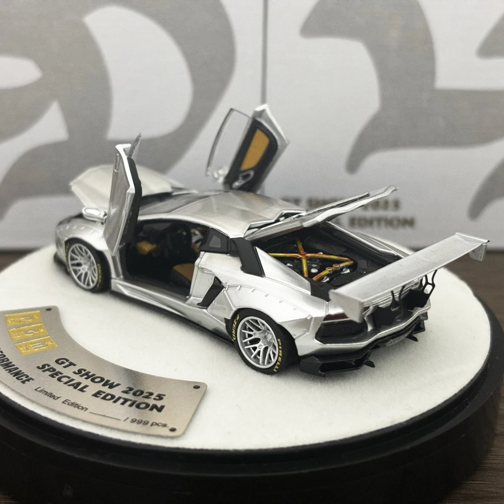 Stocks PGM 1/64 LBWK 700 Sliver Color Diecast Model Car In 2025 Collection Gift
Stocks PGM 1/64 LBWK 700 Sliver Color Diecast Model Car In 2025 Collection Gift