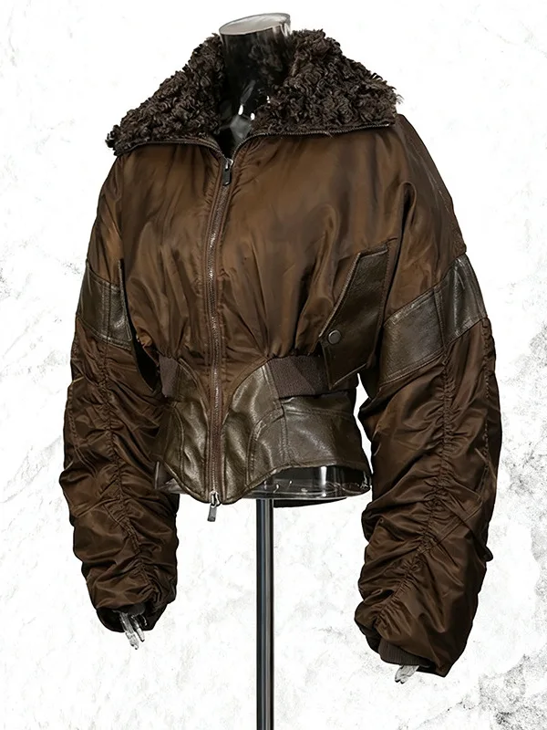 Retro American Spicy Girl Jacket Women's Winter New Wool Collar Design Sense Pleated Sleeve Mouth Waist Inward Short Cotton C...
Retro American Spicy Girl Jacket Women's Winter New Wool Collar Design Sense Pleated Sleeve Mouth Waist Inward Short Cotton C...