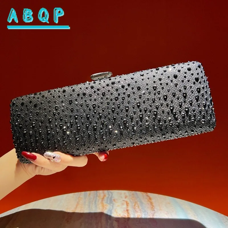 Evening Clutch Luxury Brand Diamond-Encrusted Sparkling Dinner Party Clutch Fashionable Shining Women's Shoulder Crossbody Bag
Evening Clutch Luxury Brand Diamond-Encrusted Sparkling Dinner Party Clutch Fashionable Shining Women's Shoulder Crossbody Bag