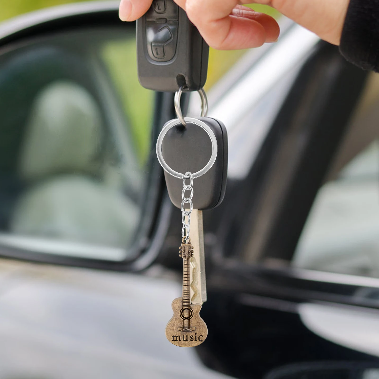 3 Pcs Music Guitar Key Chain Pendant Thumb Keychains Zinc Alloy Car Keyring Accessory Shaped
3 Pcs Music Guitar Key Chain Pendant Thumb Keychains Zinc Alloy Car Keyring Accessory Shaped