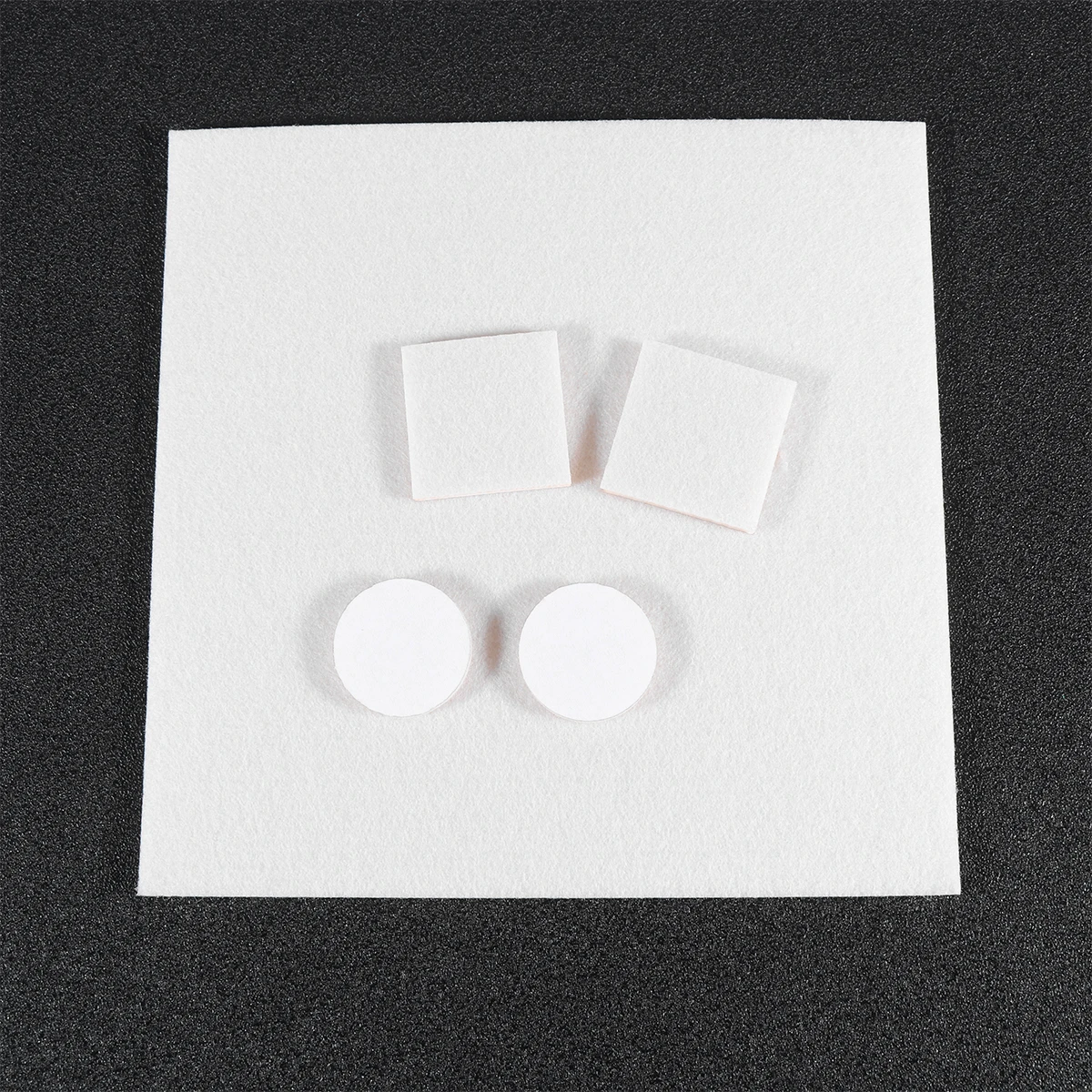 80pcs Furniture Mat Heavy Felt Pads Chair Leg Protector Table Sticker Floor Non Slip Self Adhesive Kitchen Bar Stool Pad
80pcs Furniture Mat Heavy Felt Pads Chair Leg Protector Table Sticker Floor Non Slip Self Adhesive Kitchen Bar Stool Pad