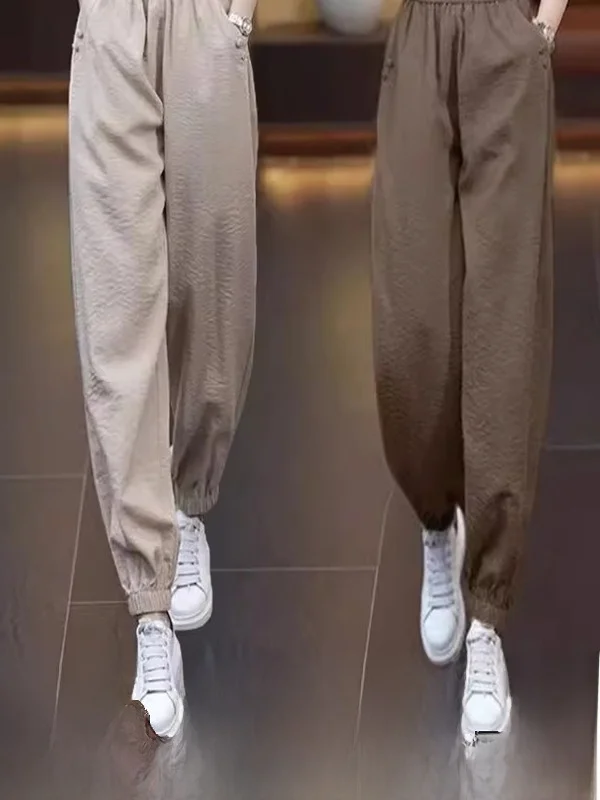 Casual Ice Silk Nine-Point Harem Pants Women Summer Thin Loose High Waist Drapey Mom's Slim Fit Pants Comfortable Loose Style
Casual Ice Silk Nine-Point Harem Pants Women Summer Thin Loose High Waist Drapey Mom's Slim Fit Pants Comfortable Loose Style