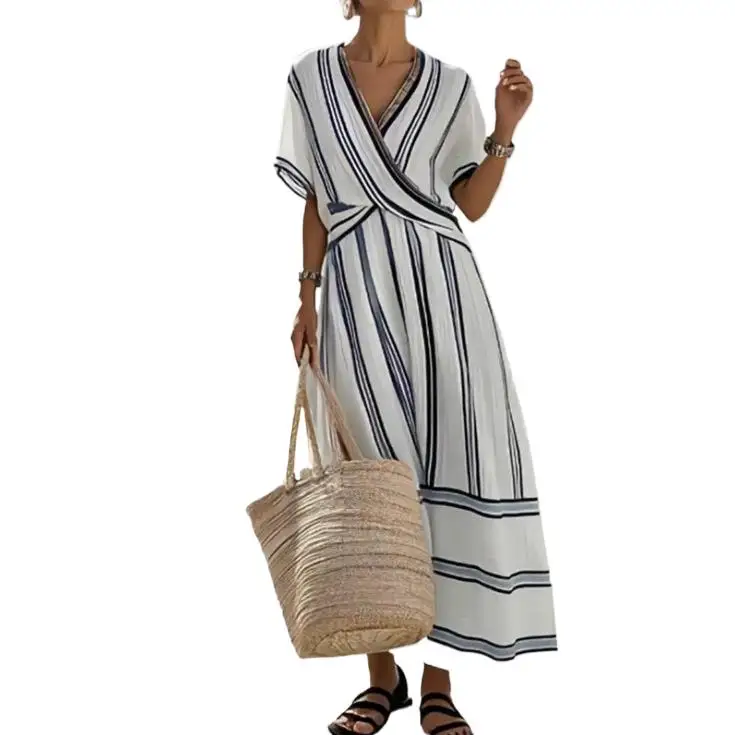 2025 New Fashion Printed Short-sleeved Dress Women Summer Casual Loose Bohemian Vacation Pleated V-neck Dresses For Women
2025 New Fashion Printed Short-sleeved Dress Women Summer Casual Loose Bohemian Vacation Pleated V-neck Dresses For Women