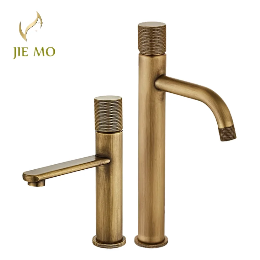 Роскошный смеситель для раковины во французском стиле ретро для ванной комнаты. Туалетный столик для ванной комнаты с умывальником с одним отверстием. Латунный кран для холодной и горячей воды 
Роскошный смеситель для раковины во французском стиле ретро для ванной комнаты. Туалетный столик для ванной комнаты с умывальником с одним отверстием. Латунный кран для холодной и горячей воды