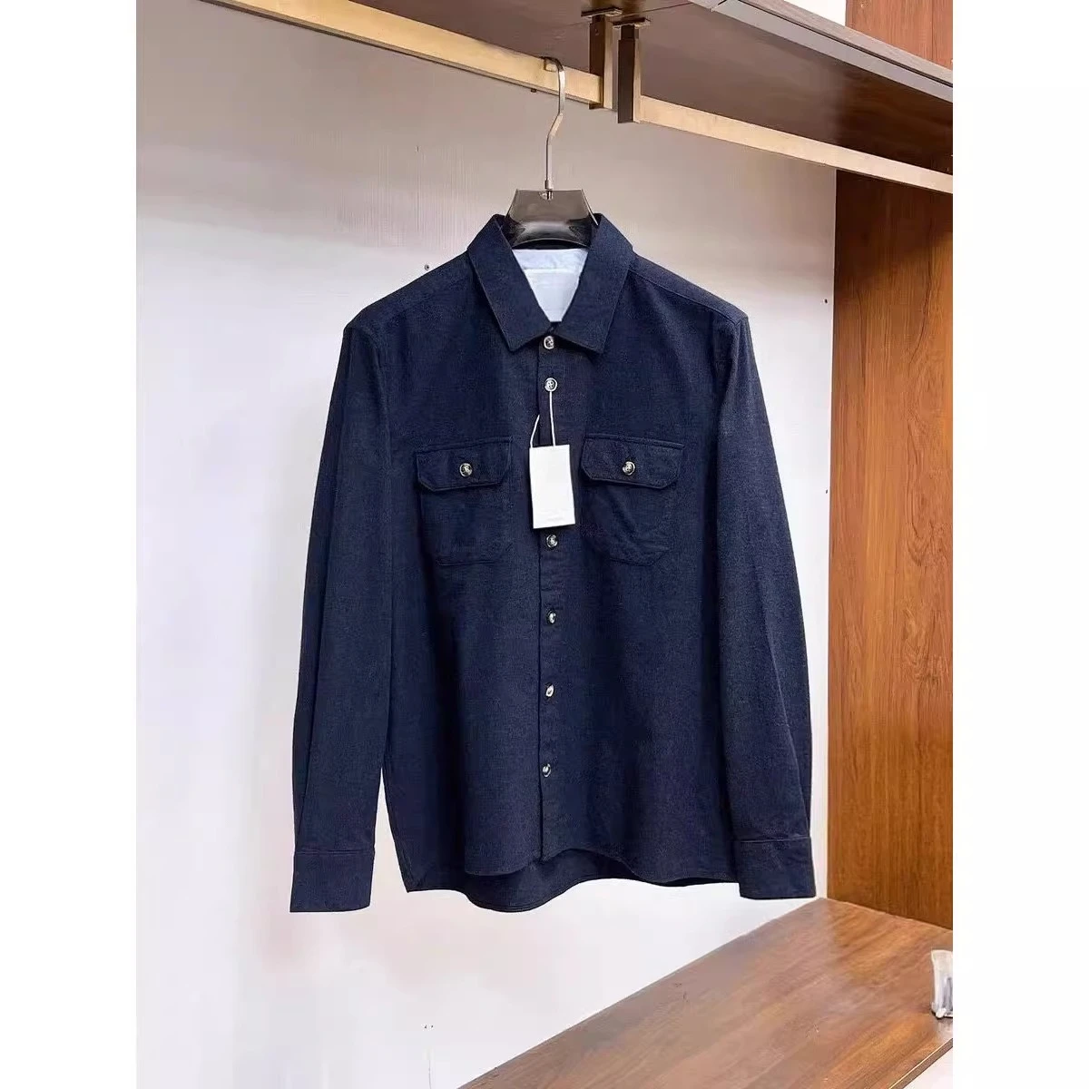 BC Italian 26ss lapel business casual shirt tooling shirt jacket
BC Italian 26ss lapel business casual shirt tooling shirt jacket