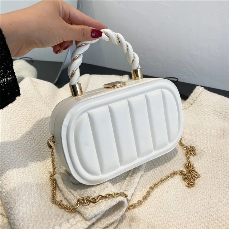 Elegant Tote Bag For Women Made Of Genuine Leather Spacious Compartment Classic Design Luxury Brand Handbags
Elegant Tote Bag For Women Made Of Genuine Leather Spacious Compartment Classic Design Luxury Brand Handbags