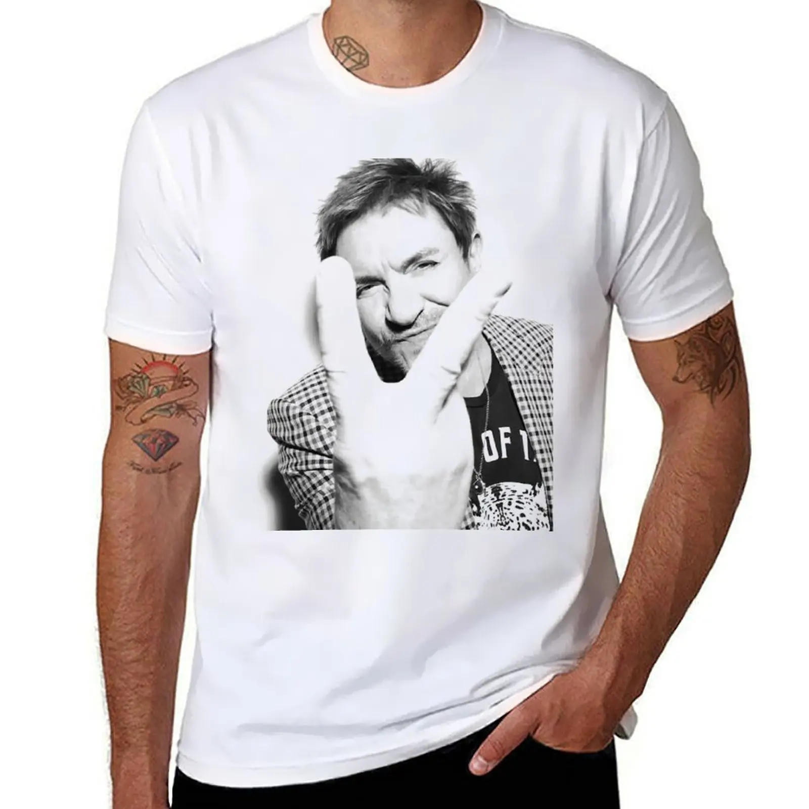 Simon Le Bon T-Shirt cotton tshirt 100% t shirts for man graphic funny T-Shirt
Simon Le Bon T-Shirt cotton tshirt 100% t shirts for man graphic funny T-Shirt