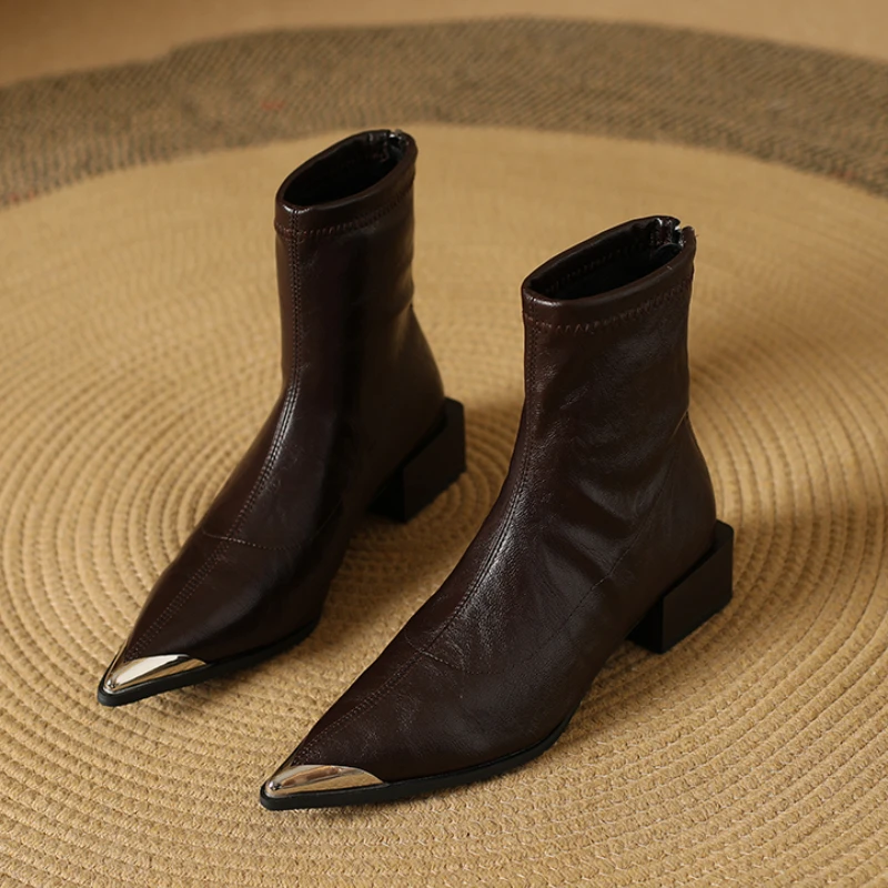 Pointed Toe Ankle Boots Women's Chunky Elegant Shoes 2025 Fashion Party Pumps Woman Boots New Luxury Dress Goth Mujer De Botas
Pointed Toe Ankle Boots Women's Chunky Elegant Shoes 2025 Fashion Party Pumps Woman Boots New Luxury Dress Goth Mujer De Botas