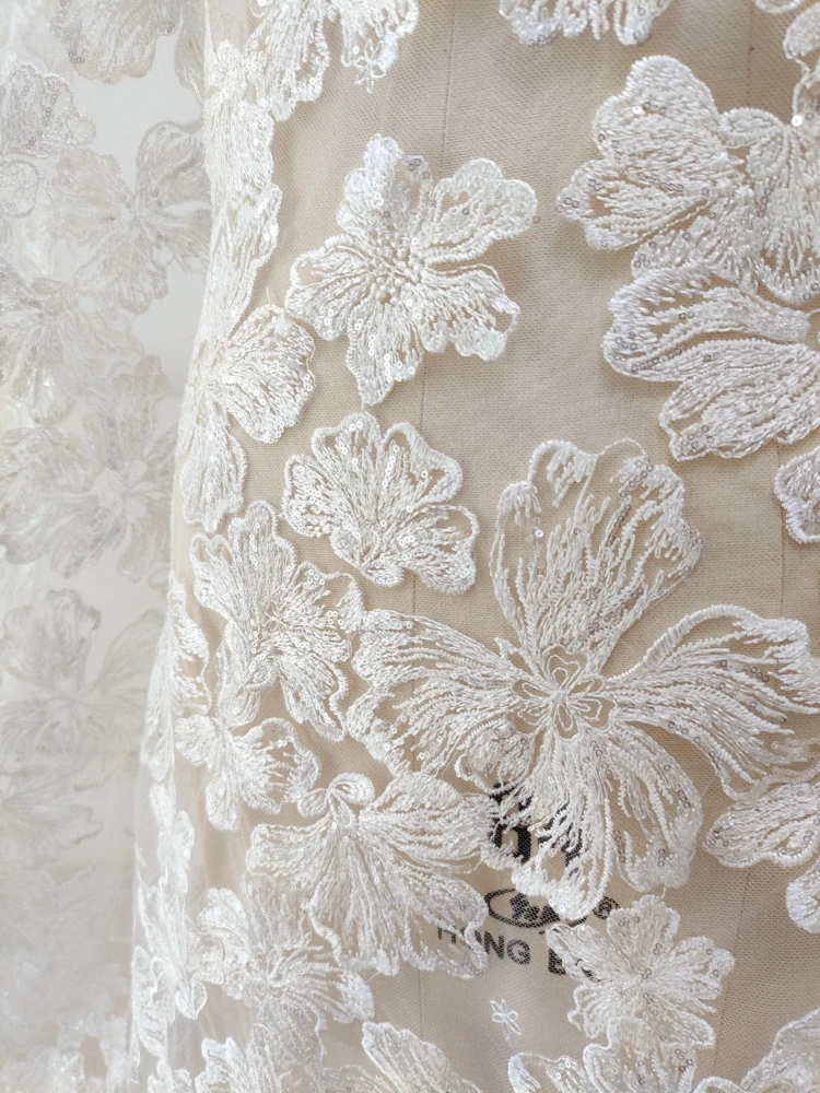 Bridal Veil Craft Trim Supplies Material Wedding Dress Beaded Sequin Tulle Embroidery Lace Floral Appliqued Fabric
Bridal Veil Craft Trim Supplies Material Wedding Dress Beaded Sequin Tulle Embroidery Lace Floral Appliqued Fabric