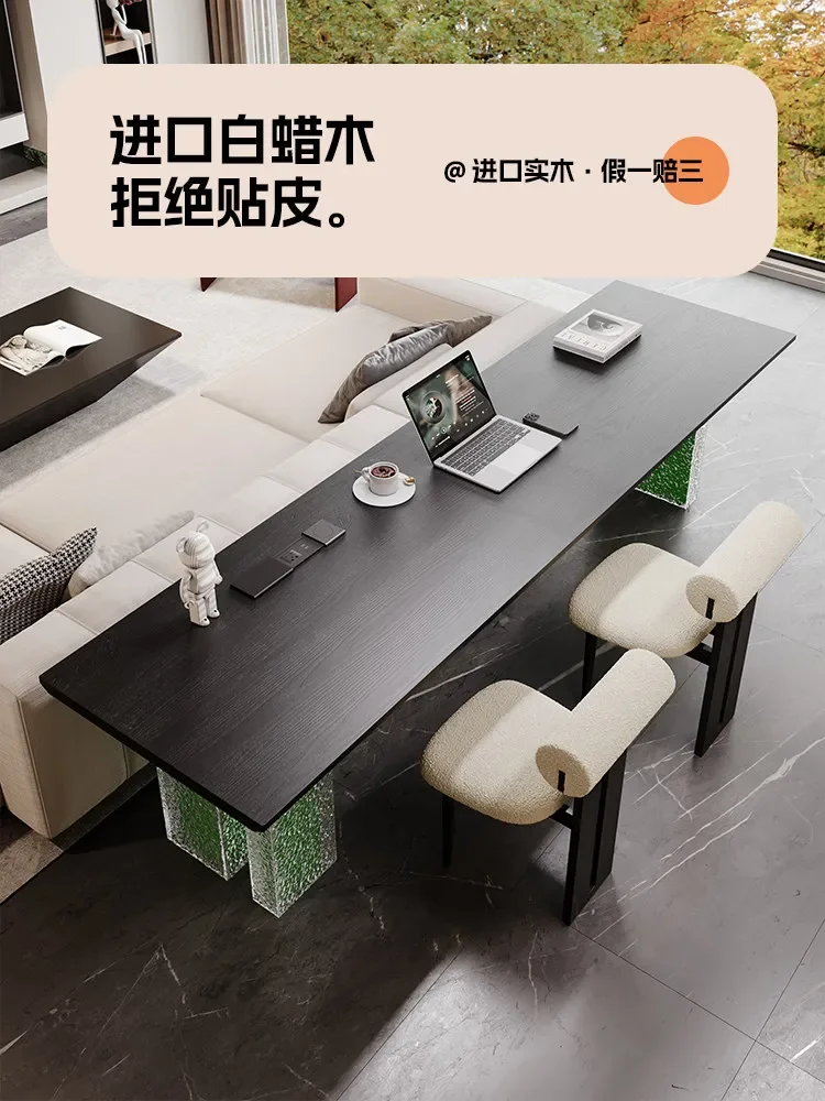 b22fluorescent black solid wood Italian living room integrated table with socket
b22fluorescent black solid wood Italian living room integrated table with socket