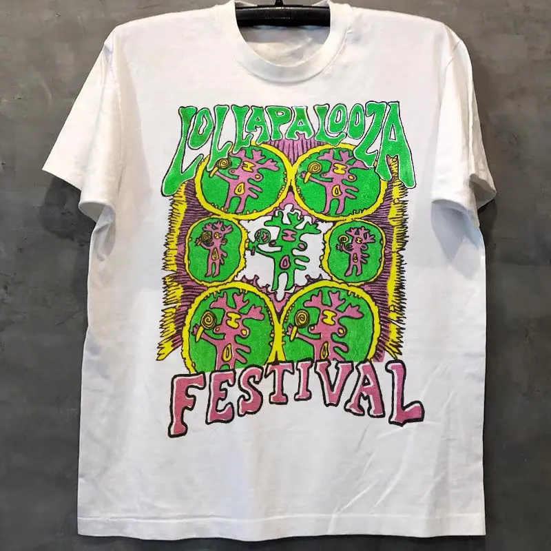 Lollapalooza Music Festival Винтажная повседневная мужская и женская футболка с небольшим вырезом и коротким рукавом в американском стиле Y2K Tide
Lollapalooza Music Festival Винтажная повседневная мужская и женская футболка с небольшим вырезом и коротким рукавом в американском стиле Y2K Tide
