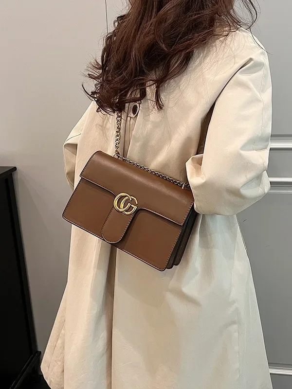 New in 2025! Premium Women's Small Square Bag, Retro Chain, Genuine Leather Shoulder and Crossbody Messenger Bag
New in 2025! Premium Women's Small Square Bag, Retro Chain, Genuine Leather Shoulder and Crossbody Messenger Bag