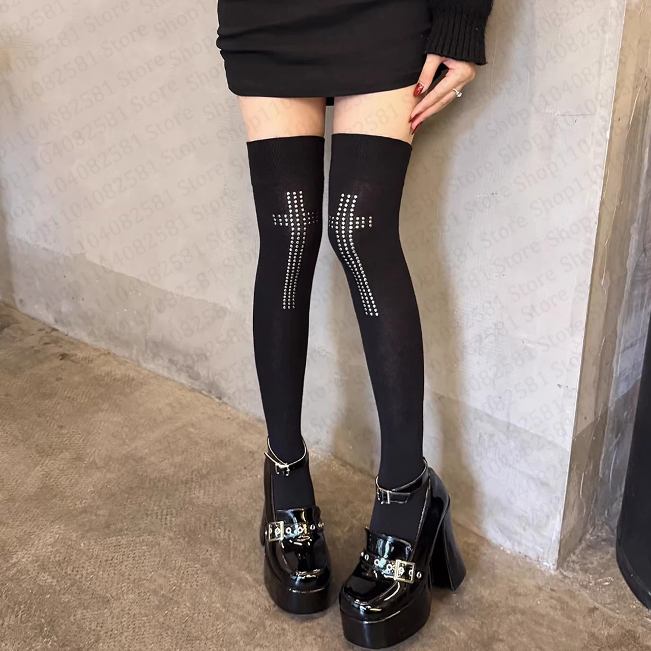 Y2k women's Emo Harajuku geometric print cosplay sexy hot girl goth Lolita punk pantyhose tight stockings women's style Emo
Y2k women's Emo Harajuku geometric print cosplay sexy hot girl goth Lolita punk pantyhose tight stockings women's style Emo