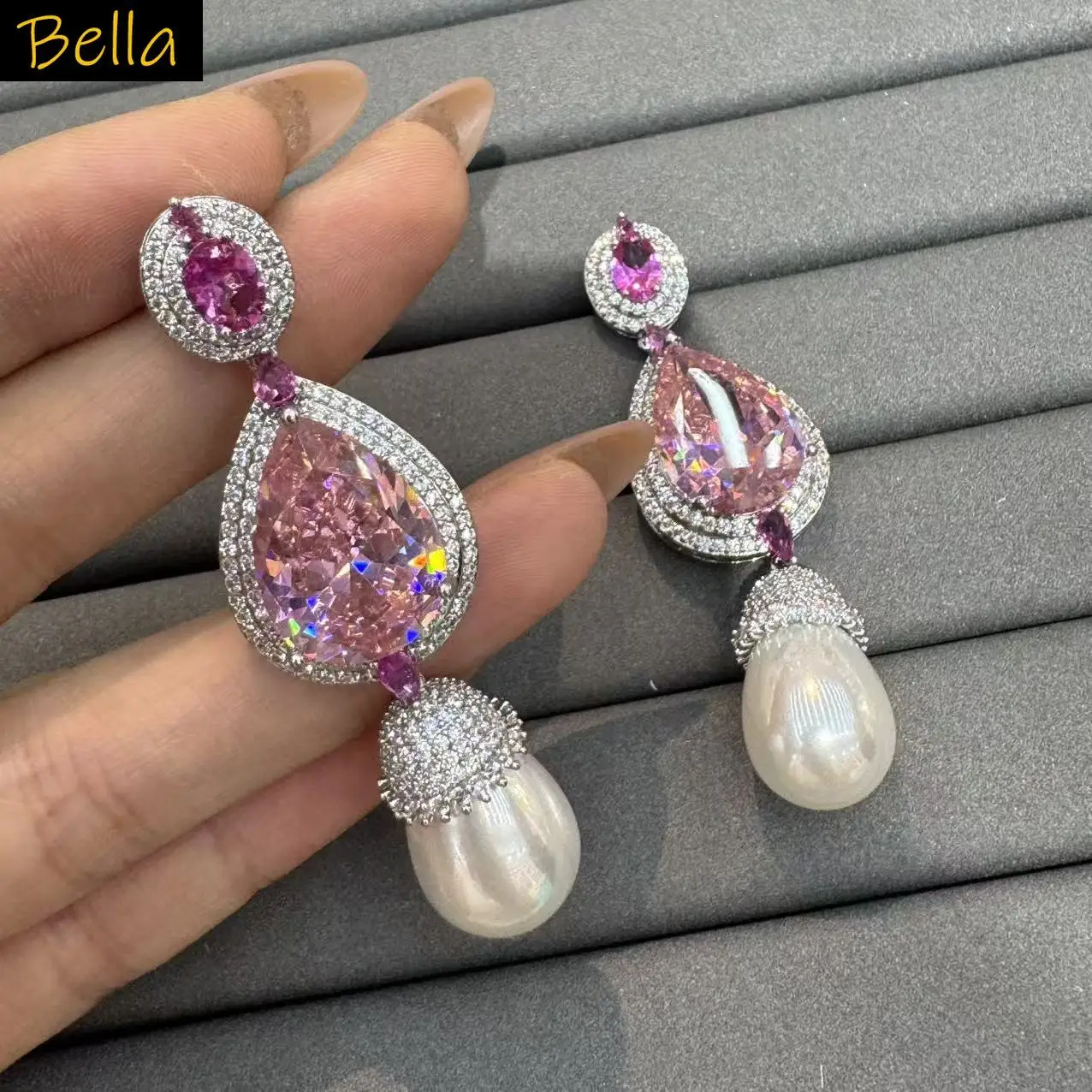 luxury pink yellow earrings for women sparkly zirconia water drop pearl dangling earrings wedding dinner party jewelry
luxury pink yellow earrings for women sparkly zirconia water drop pearl dangling earrings wedding dinner party jewelry