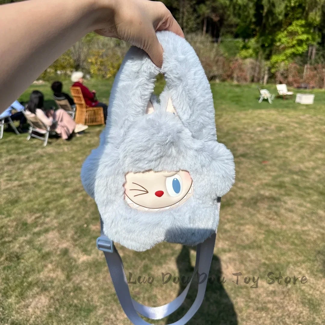 Genuine Labubu Bag The Monsters Classic Series Labubu Flower Bag Periphery Single-Shoulder Bag Doll Christmas Gift
Genuine Labubu Bag The Monsters Classic Series Labubu Flower Bag Periphery Single-Shoulder Bag Doll Christmas Gift