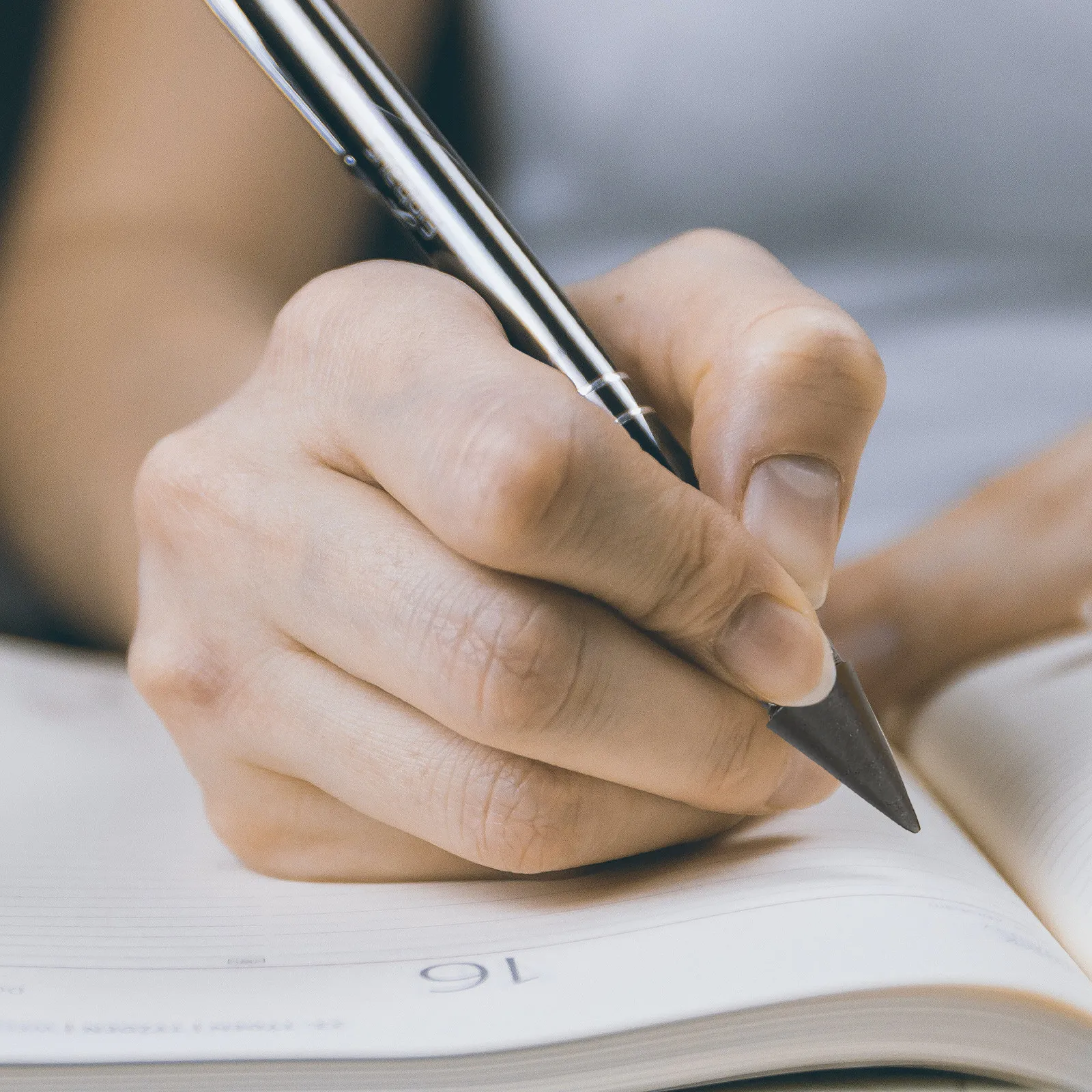 36 шт. сменных наконечников для карандашей без чернил, гладкие, для плавного письма, для студентов, начинающих, художников, учителей
36 шт. сменных наконечников для карандашей без чернил, гладкие, для плавного письма, для студентов, начинающих, художников, учителей